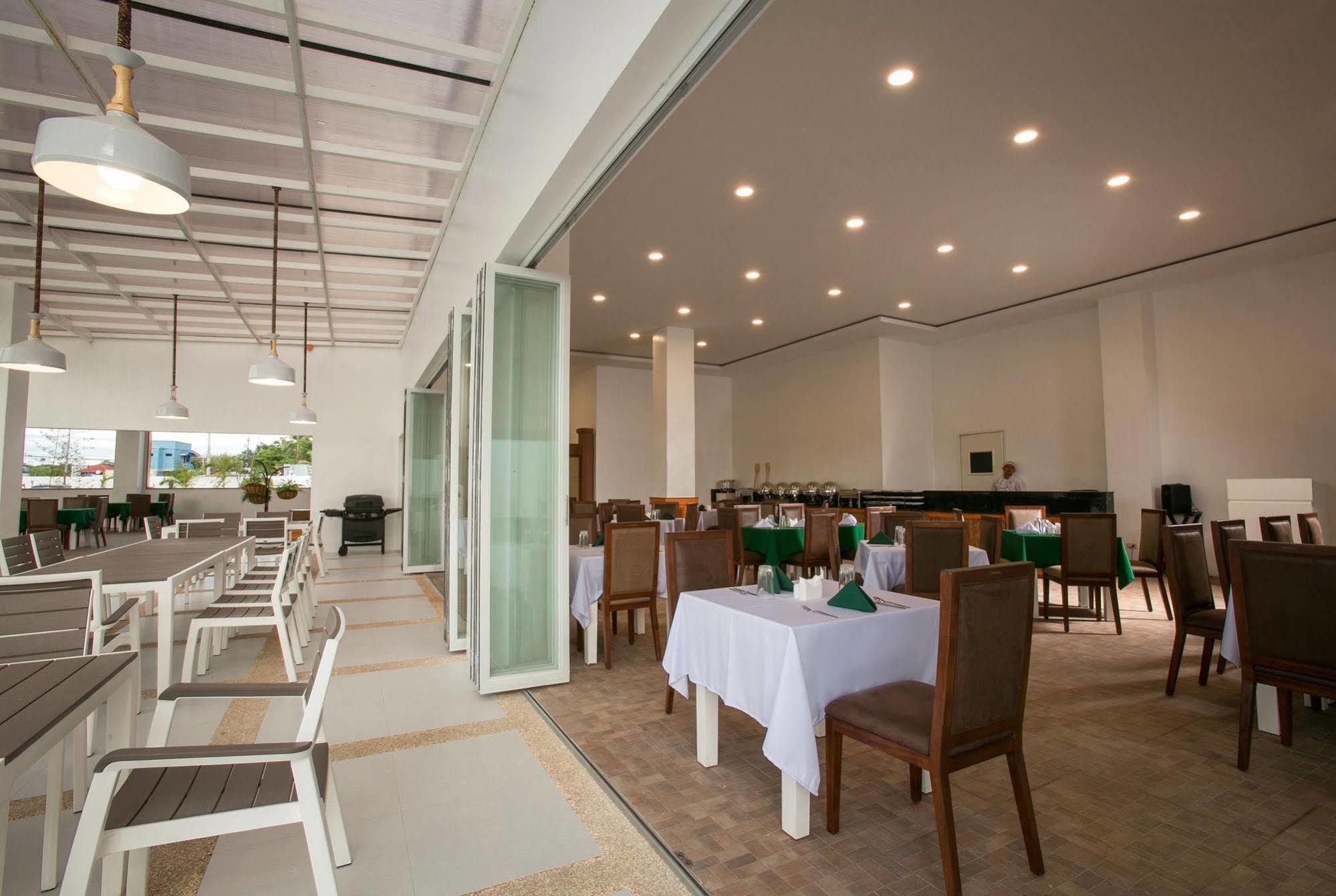 Gabi Resort & Spa Cordova  Luaran gambar